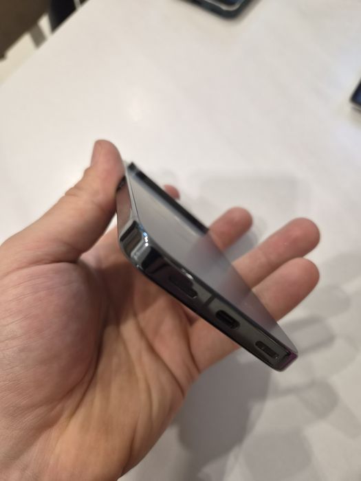Смартфон Google Pixel 10 Pro 16/256GB Obsidian