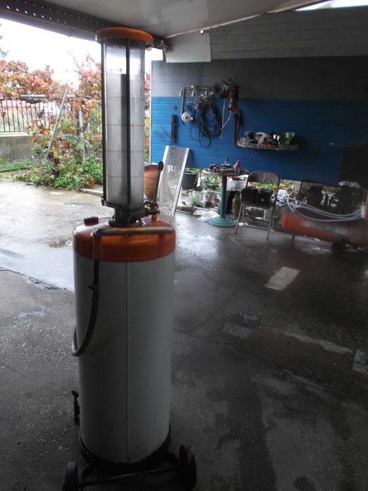 Bomba gasolina antiga