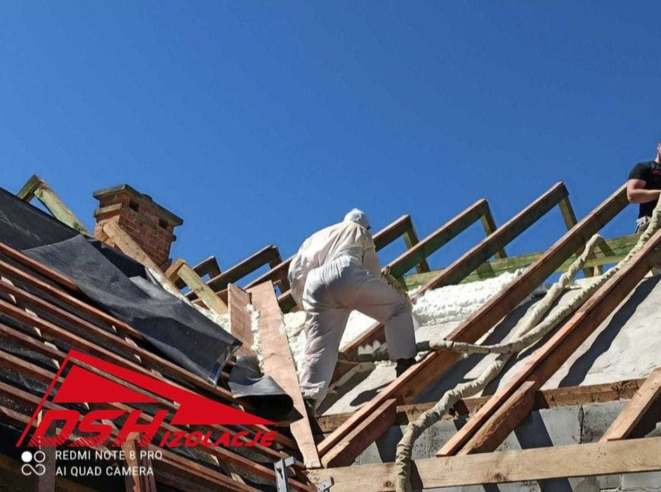 Ocieplenie pianą PUR,  Ocieplanie piana PUR ,  izolacja poddasza