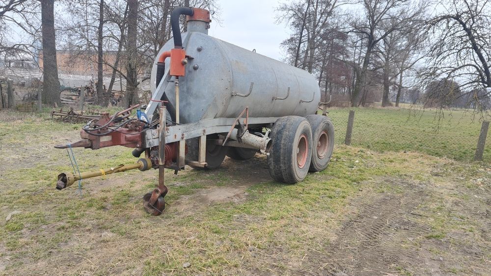 Beczkowóz wóz asenizacyjnym