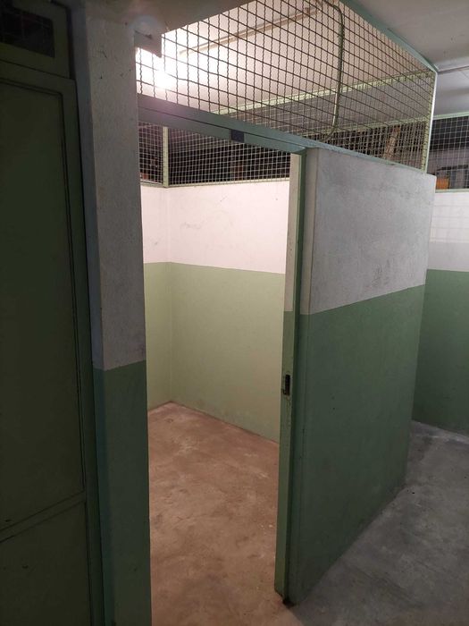 Alugo arrumos - Altos da Maia