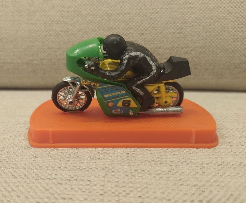 Antigas Miniaturas de Motos de Corrida - Guiloy