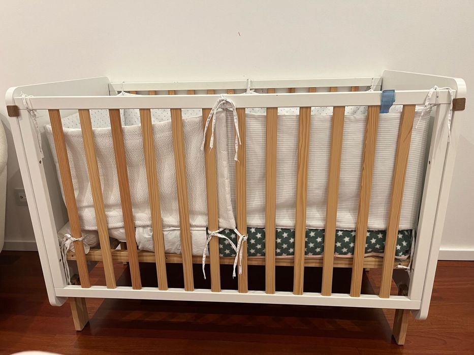 Cama de Bébé Trama