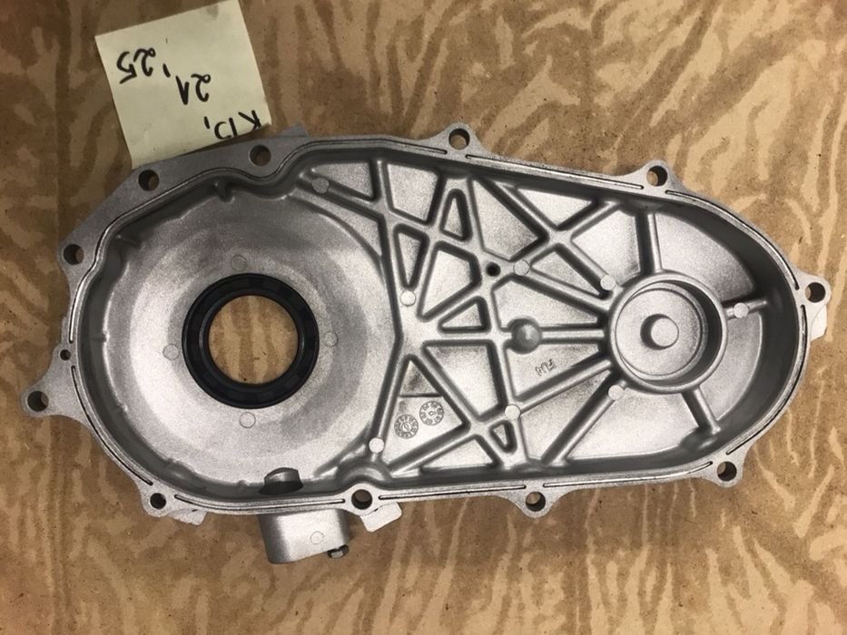 Pokrywa rozrządu Nissan K15, K21, K25 do wózka widłowego