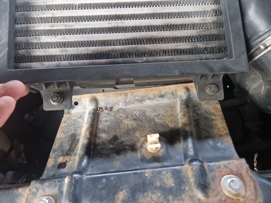 Vw t4 intercooler silnika   2.5 tdi ACV komplet z wezami nowy przod tlumik