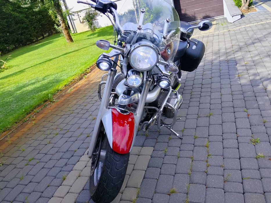 BMW R1200C Montauk Bond