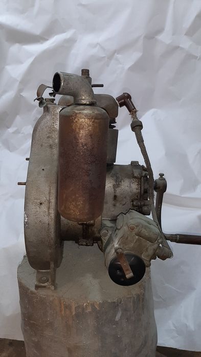 Двигун ЗИД ссср робочий