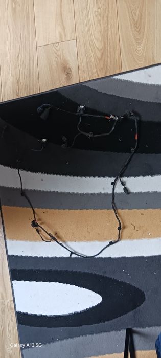 Halogeny i wiązka elektryczna land Rover Discovery 4