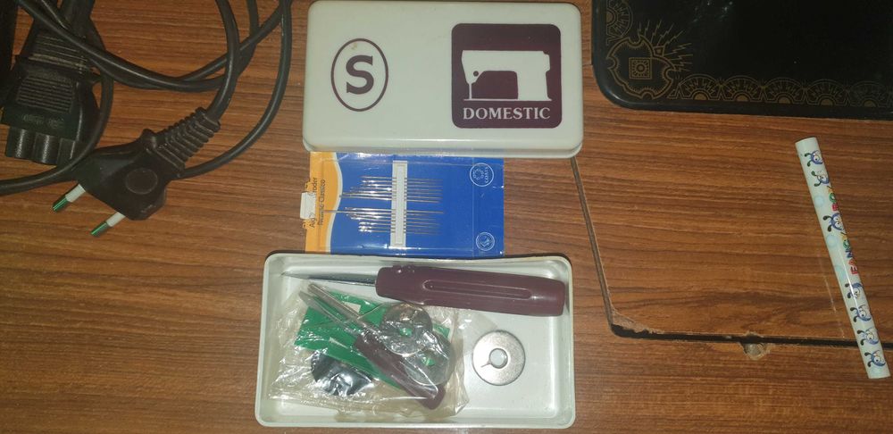 Máquina de costura Singer