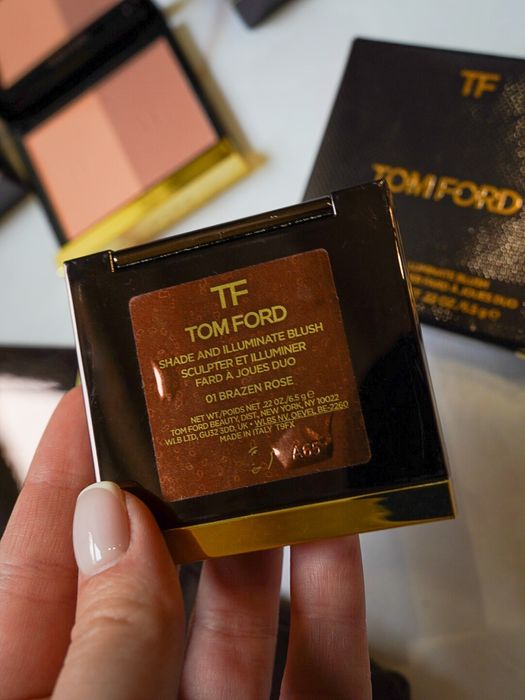 Румʼяна Tom Ford 01 Brazen Rose