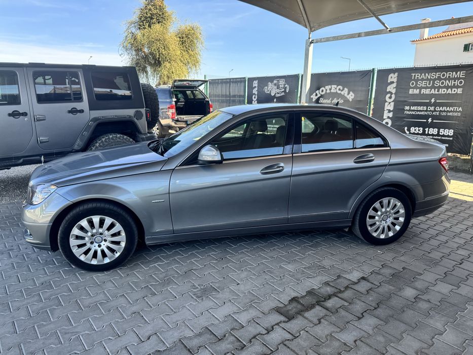 Mercedes-Benz C 220 CDI - W204 - OM646 - 170 cv - Automático - Nacional — photo 4