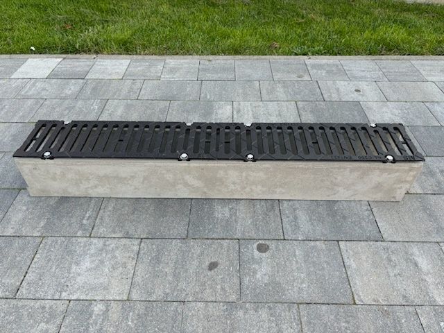 Sprzedam korytko betonowe