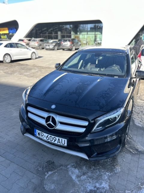 Mercedes-Benz GLA Sprzedam Mercedesa GLA 250 4Matic (rok 2015), pierwszy właściciel.