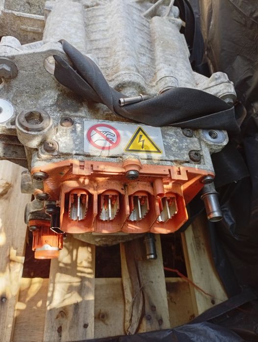 Motor e caixa Renault zoe