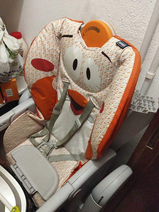 Cadeira de papa chico