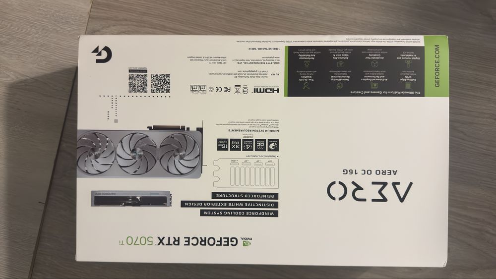 Gigabyte rtx 5070 ti aero OC (por abrir, nunca usada, com garantia  de 4 anos)