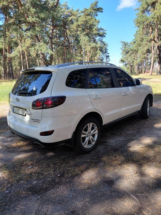HYUNDAI SantaFe 2011год