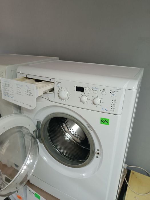 Пральна машина Ariston wmsl 6051 (новая крестовина)Гарантия от мастера