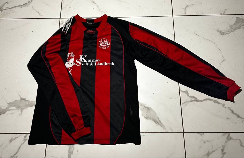Футбольна кофта Umbro