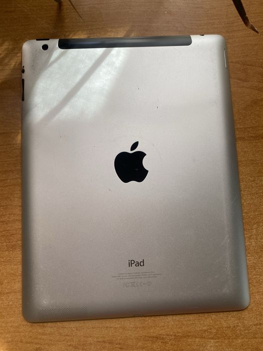 Продам iPad 10.3.4 (apple)