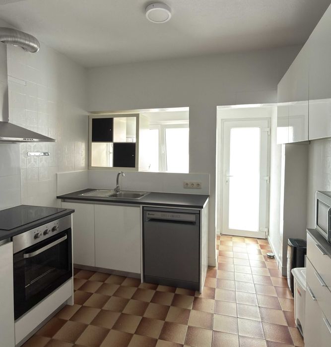Quartos em T3 mobilado — Vila Real, a 10 min do centro