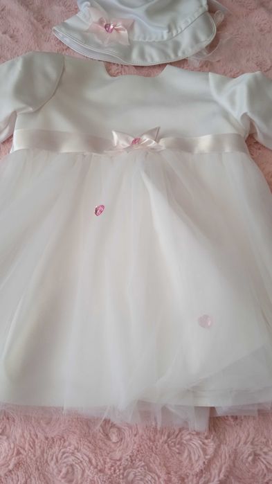 Sukieneczka do chrztu.