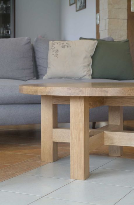 Stolik kawowy okrągły z litego dębu