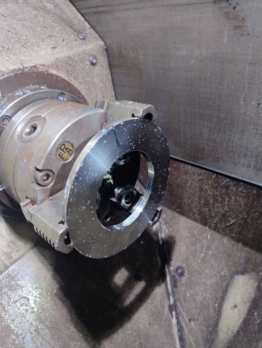 Токарні роботи з чпк