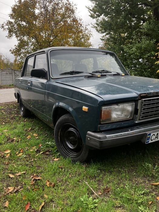 Продам ваз 2107