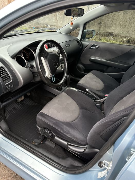 Продам Honda JAZZ 2005