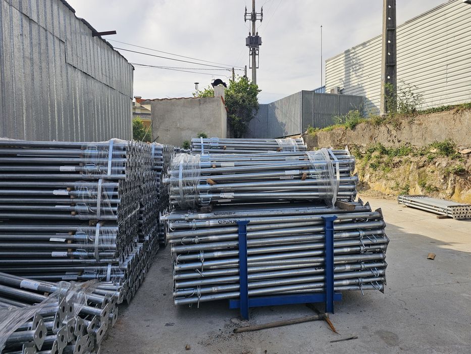 Vendo paineis de cofragem novos interessados entrar em contato 916 104 162
