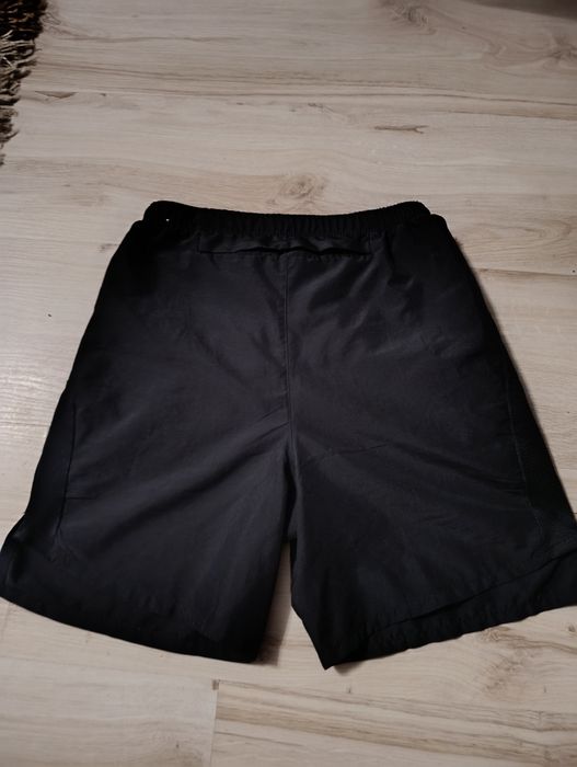 Spodenki szorty Nike 134-146