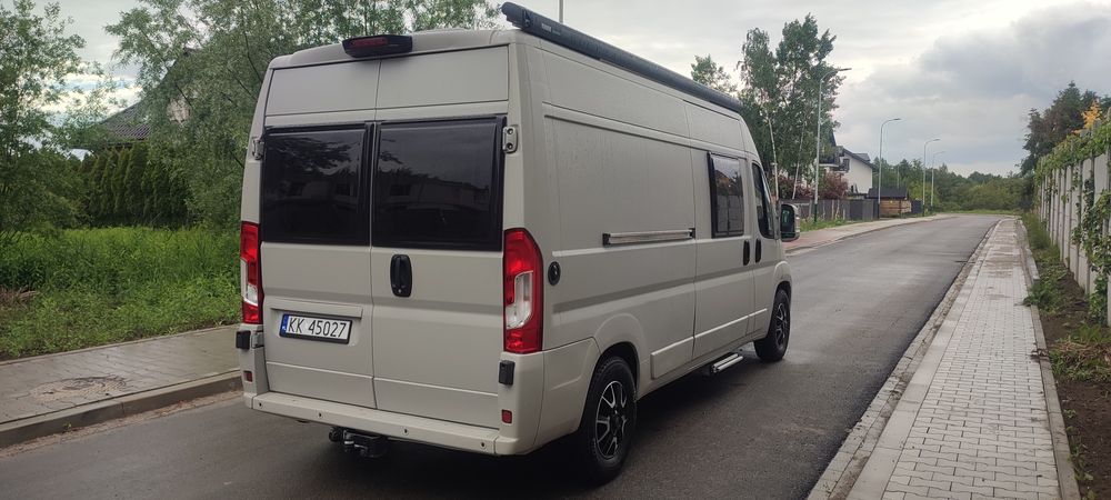 Wypozycz wypożyczę Campervan kampervan weinsberg wynajem
