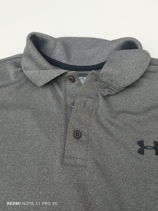 Polo under Armour  cinzento