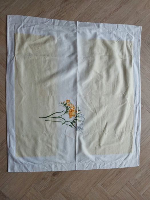 Dwie poszewki na poduszkę