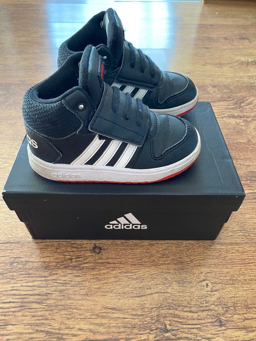 Buty dziecięce Adidas rozmiar 26