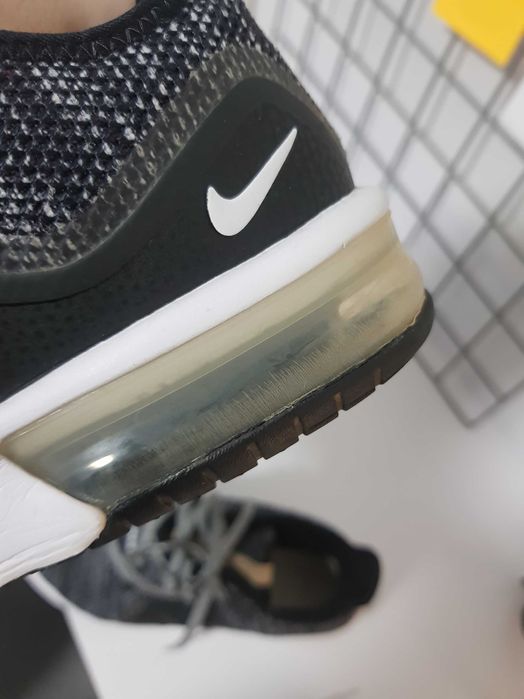 Жіночі кросівки nike air max sequent 2