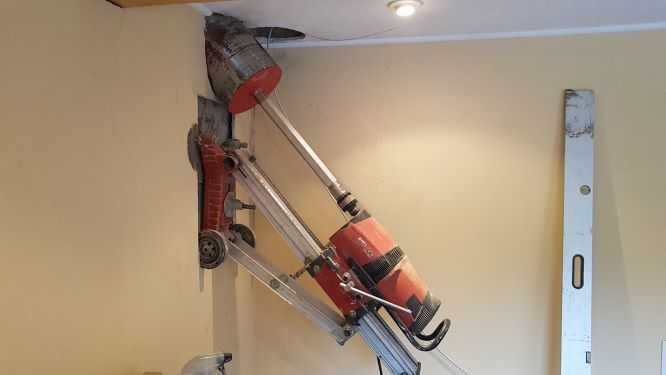 Wiertnica, otwornica, wiercenie, przewierty, otwory beton, cegła