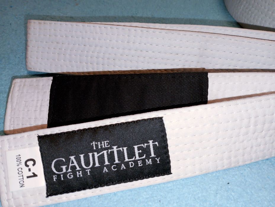 Пояс новий 226 см The Gauntlet для єдиноборств  занять спортом