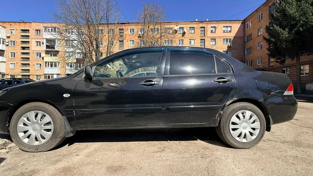 Mitsubishi Lancer 2005