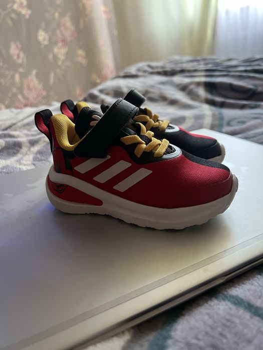 Кросівки Adidas disney mickey 21 розмір