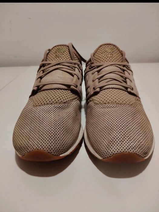 Buty damskie sportowe New Balance r.40,5