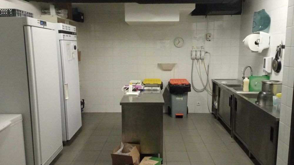 "Trespasse" Hamburgueria em Funcionamento
