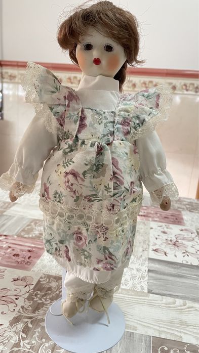 Bonecas de porcelana