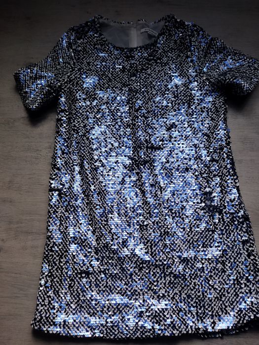 Плаття на маленьку леді.