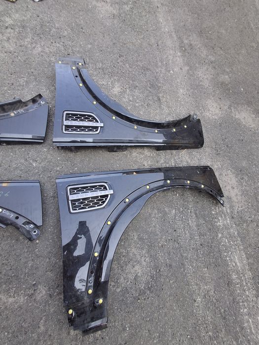 Крила передні Land rover discovery 4