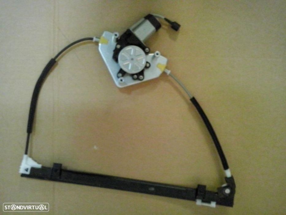 Elevadores completos com motor Renault Clio II NOVOS