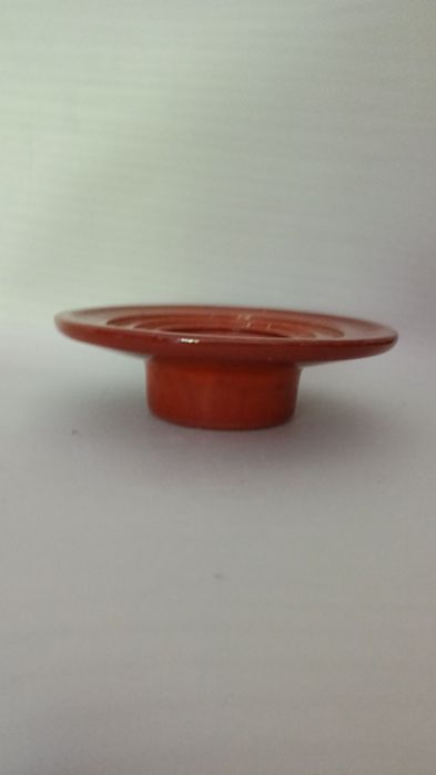 Świecznik ceramiczny czerwony