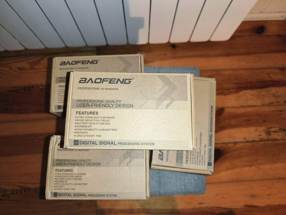 2x BAOFENG uv-5r 5w  [ czytaj opis ] nowy! + Darmowa dostawa