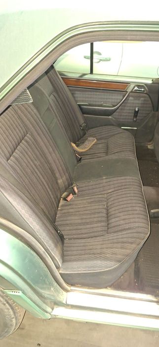 Mercedes w124 300d
Ref:om603